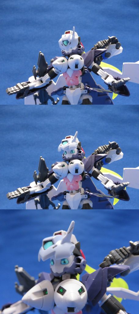 後頭部装甲を展開もう一つの顔を解放格闘モードへと移行します