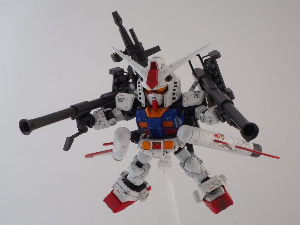 ア・バオア・クーを攻めるのにハイパーバズーカの弾数は少なすぎるやろ!と40年間納得できてなかったので、今回満足できるくらいに増やしておきました。