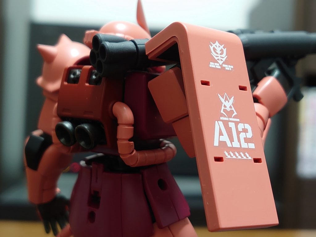 少しだけデカール貼りました(゚∀゚)ノ