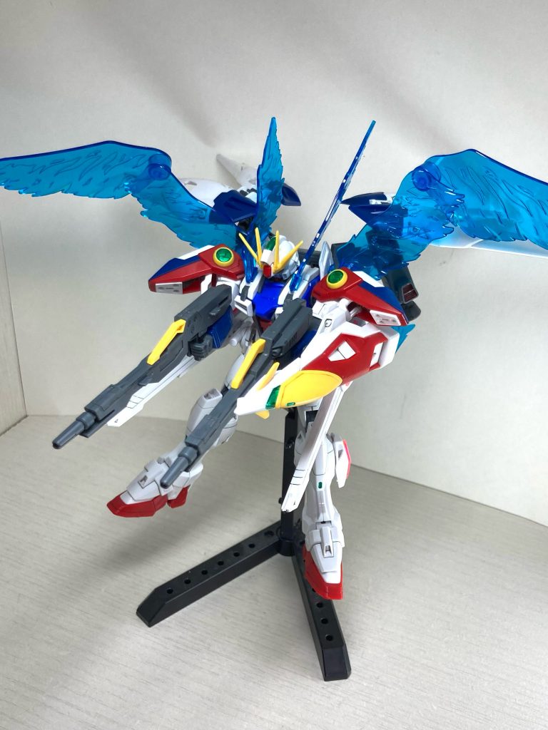 ツインバスターライフルとスタービームキャノンによるフルバーストモード。前方にプラフスキーパワーゲートを展開することで威力を増幅する。