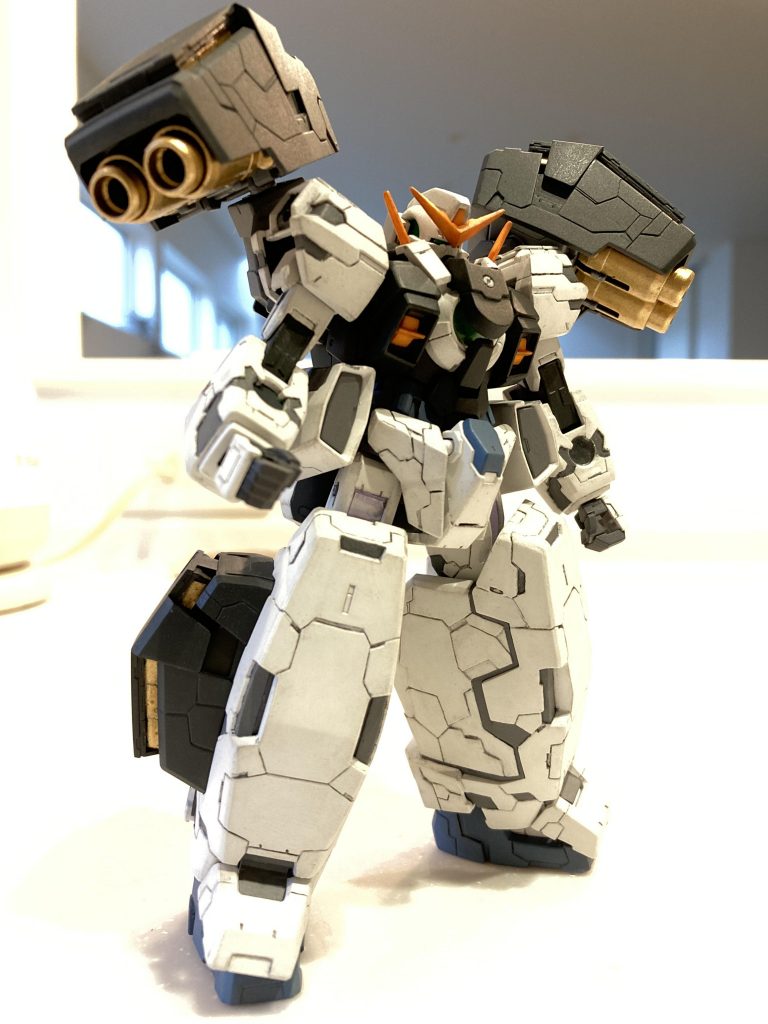 アクリジョンの筆塗り全塗装です。