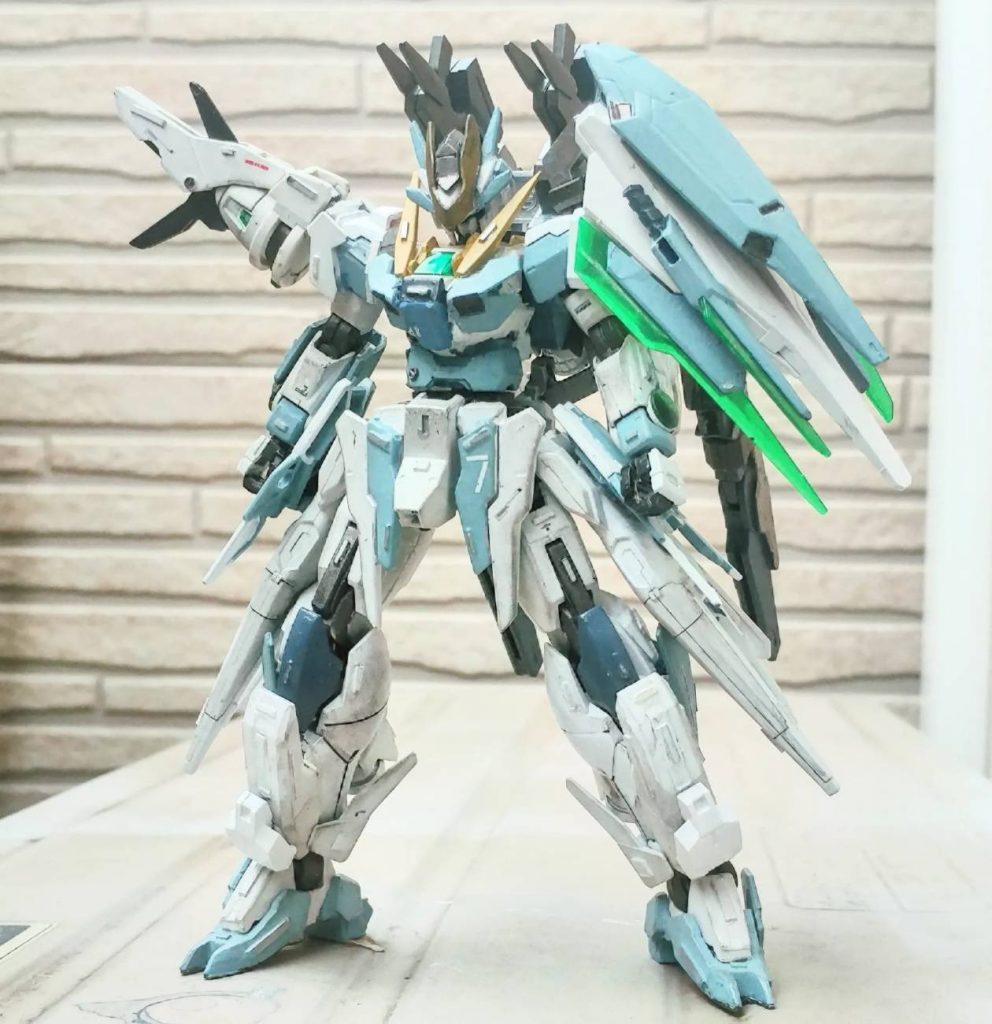 ツインドライブの機体でもある。自分専用機として作ったがこれだけの武装を使いこなせるかどうかは謎である。