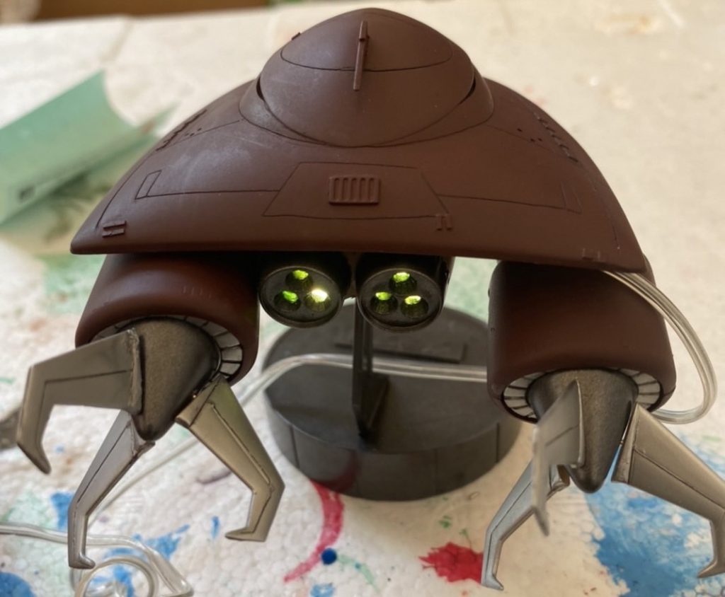 バーニアにもLEDで電飾…