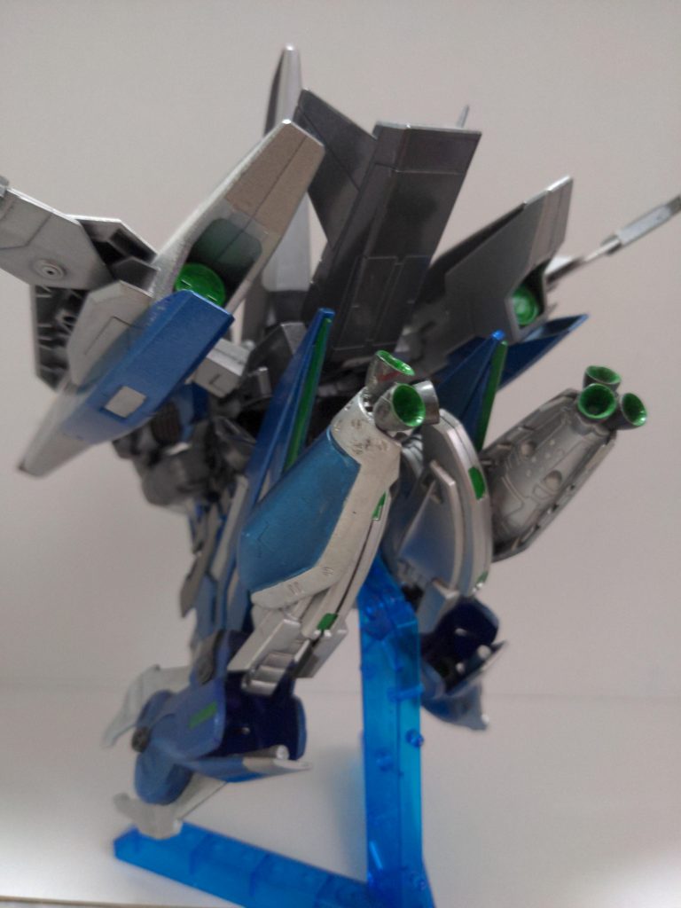 背面。あちこち合わせ目を消せてないですが、全体の完成優先だったのでやっていません。(たんに面倒だっただけな気もしますwww)