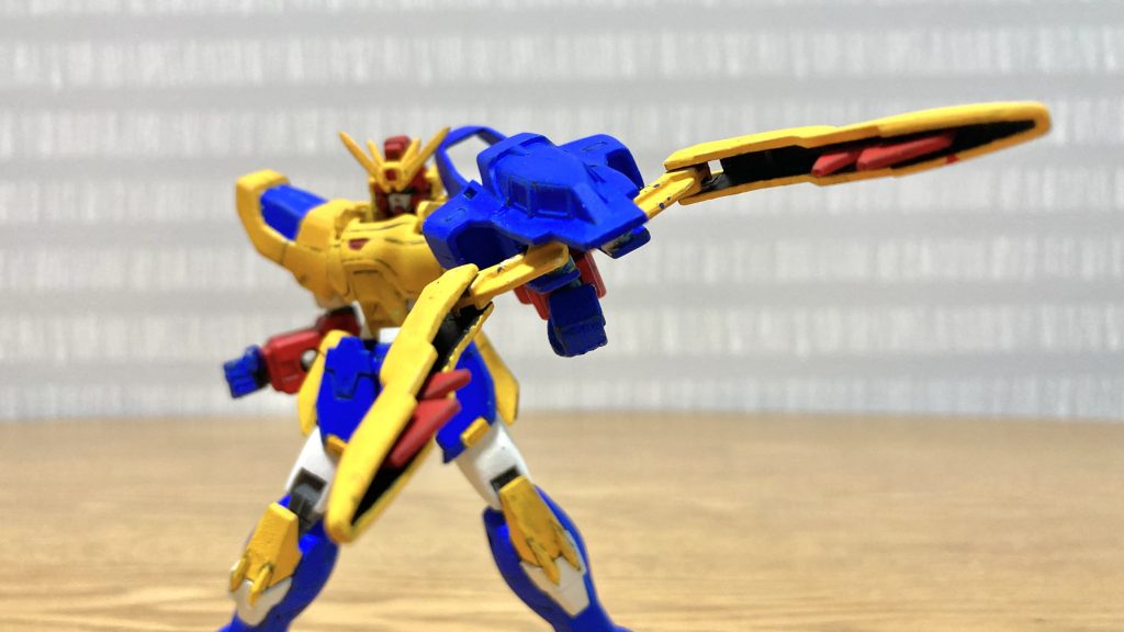 ドラゴンシールド　アタックモード挟み込んで動きを静止させたり、粉砕も可