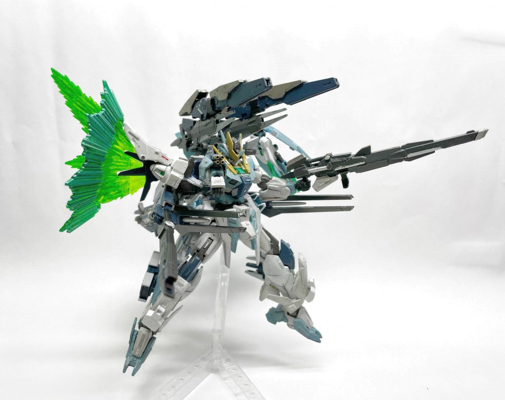 武装を全て装備するとフルバーストが使える。ほぼ全ての銃火器を全面に展開できるのが自分的にめっちゃ好きです!