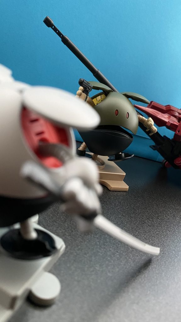 「…天国を追い出された天使は、悪魔になるしかないんだ」　「お前は…」