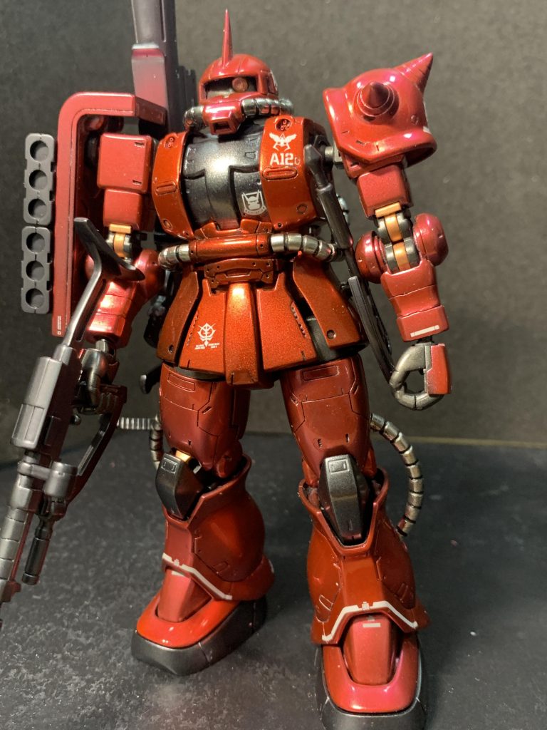 作業自体はモールドの彫込と表面処理と合わせ目消しだけで、改造はほぼ入れてません。それでこれだけになるので、ORIGIN版はお手軽キットでいいですねー。しかもシャアザクとガンダムは多分手に入りやすいので、おすすめできるキットだと思います。