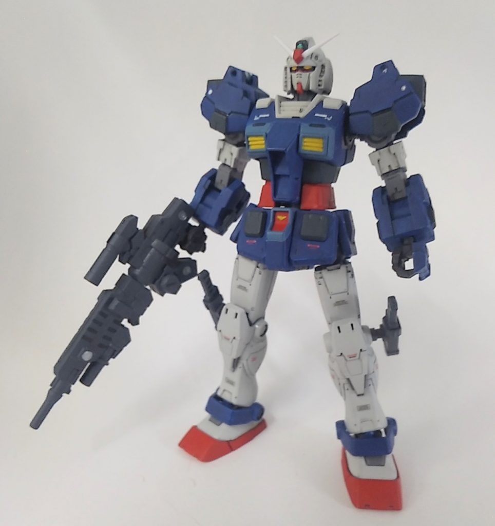 軽装形態です。腕は丸ごとラビオットの腕に変更しました。武器はライフルと近接武器の基本形態です。ライフルの基部はラビオット、砲身側はアルト用オプションウェポンです。