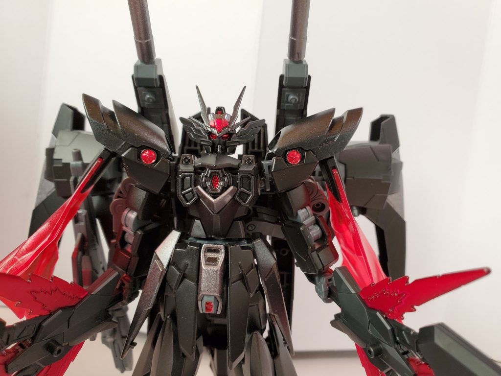 暗くて顔が見えないのでアップを