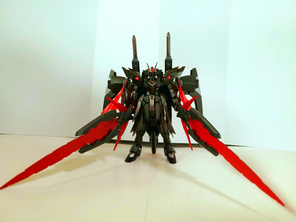 トライスラッシュエッジ二刀流モードシールドが後部に接続されて三本足に見えます