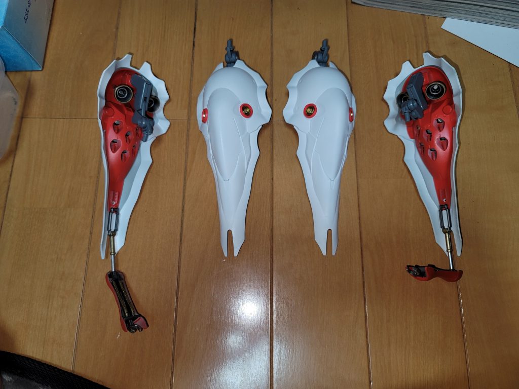 塗料の 量の多さに めげそうに なってます