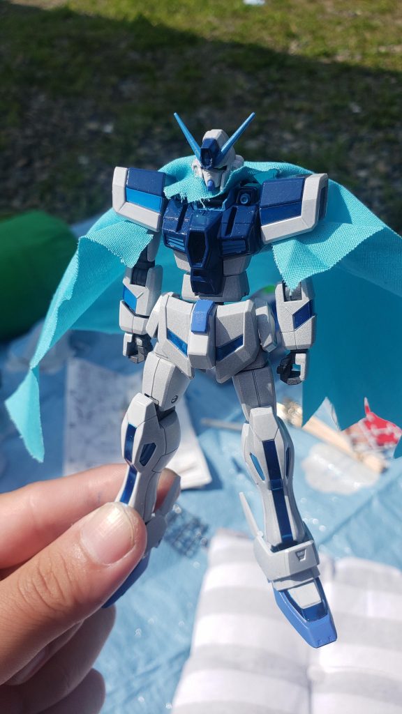 マントはうごくちゃんのフードの色に合わせました。