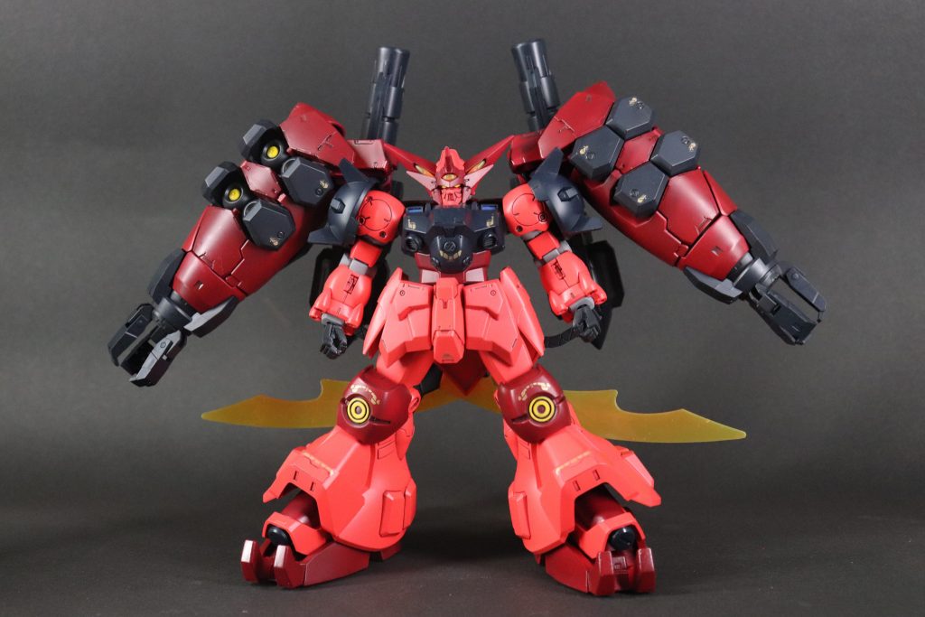 本体は基本そのままで、肩にオーガ刃-Xの装甲を追加しています。