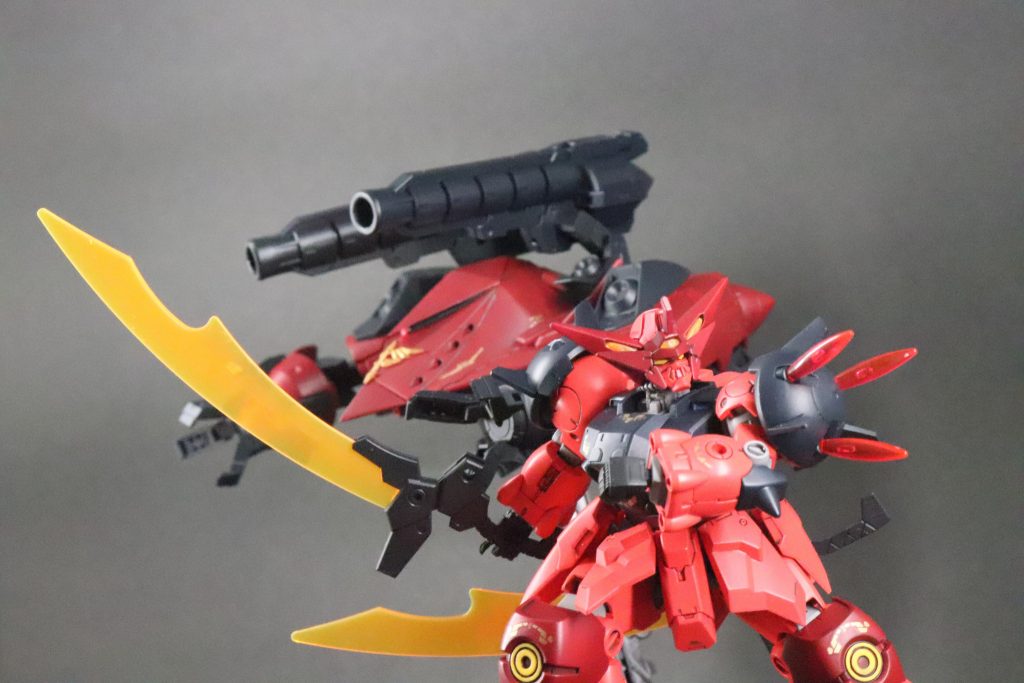 近接戦闘時、遠距離からサポートのイメージ。