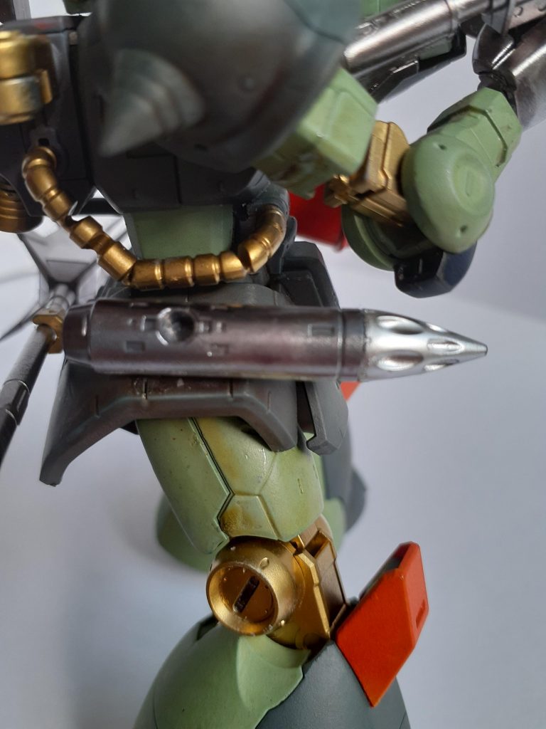 装備その4、30MMのロケットランチャー。