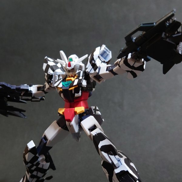 メルクワンガンダム（ダズル迷彩仕様）