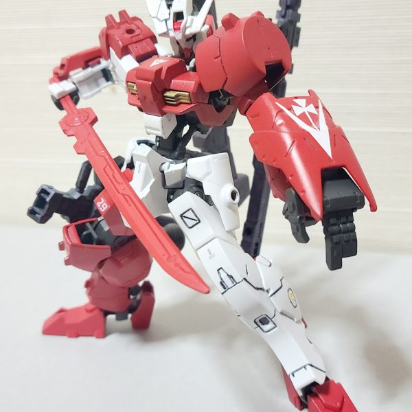 ガンダムアスタロトオルトレッド