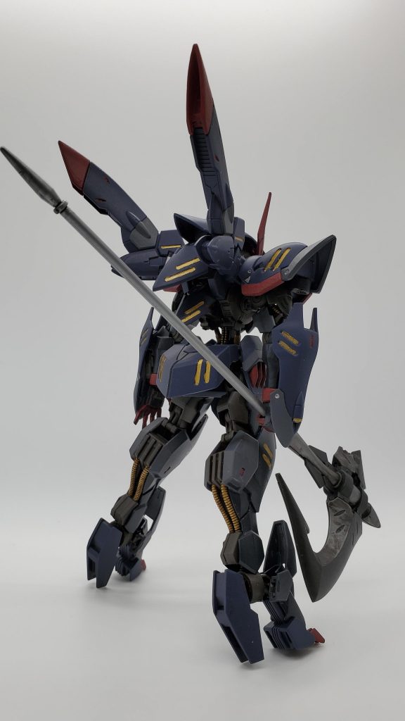 マントなし背面