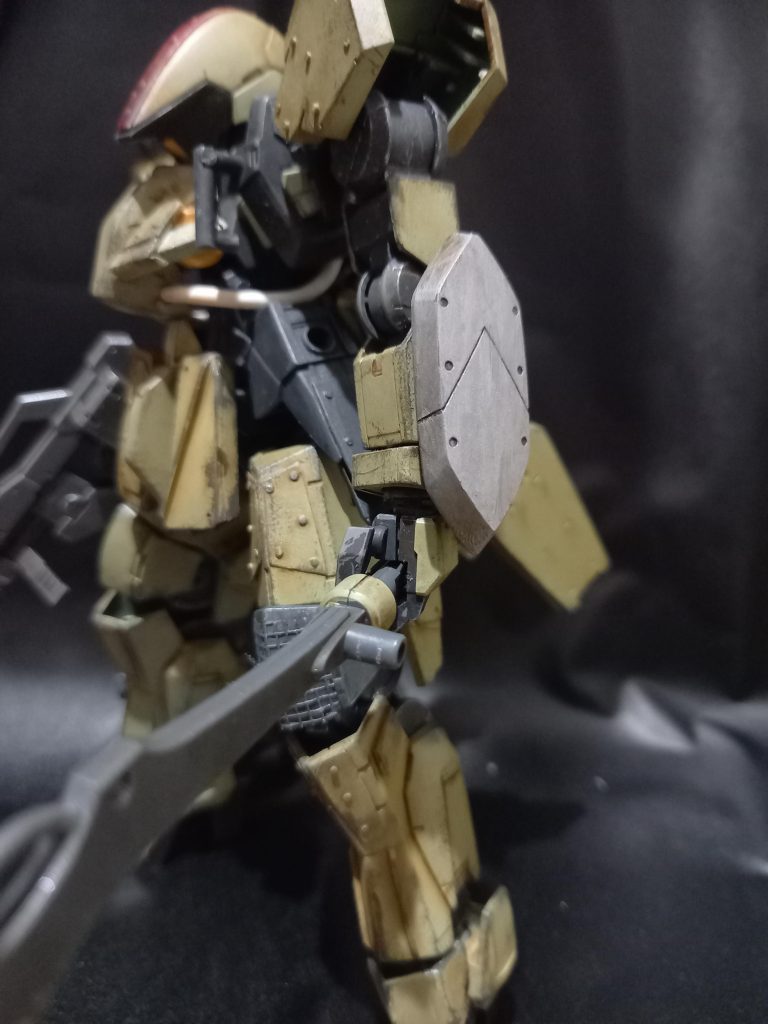 余剰パーツのシールドをランナー接続