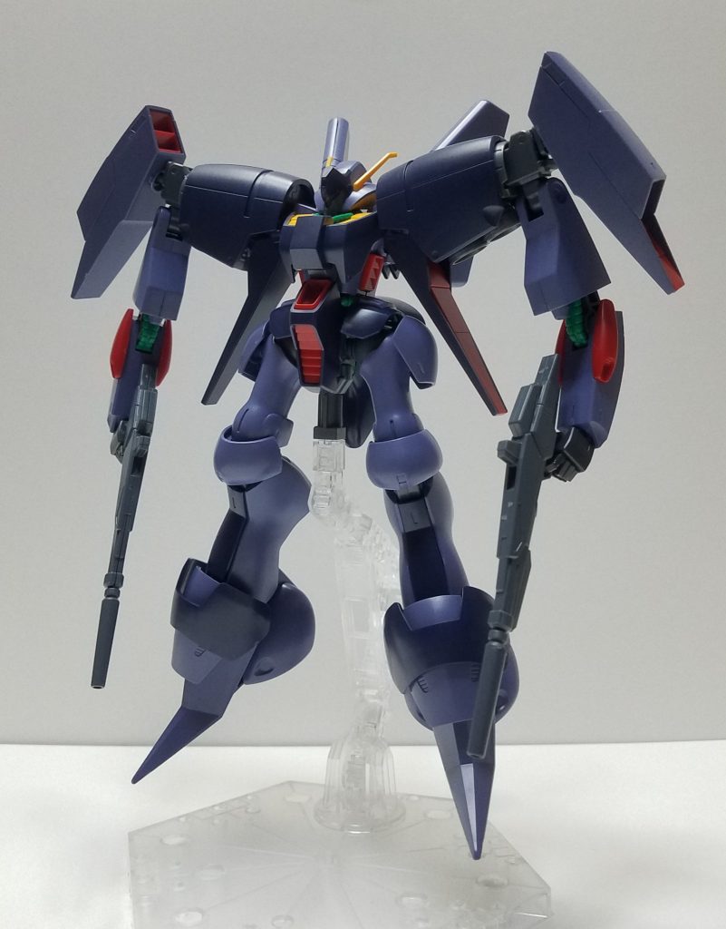 ハンドパーツはシステムウェポンから流用。武装はHGBFビルドブースターMk-2のビームライフルを拝借してます。