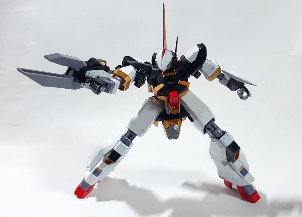 ビームライフルを構えるヴァイスバーザム