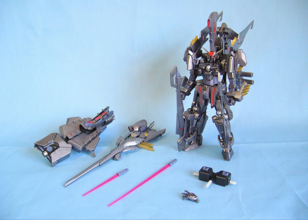 最後に、装備展開図。ご視聴いただいた皆さんの頭の中に、WARNINGの警告音が聞こえてきたなら、大成功です。(笑)