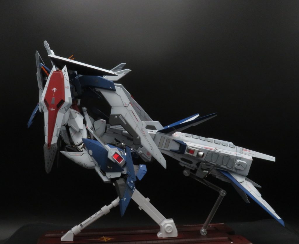 デカイ機体×デカイ装備=超迫力!