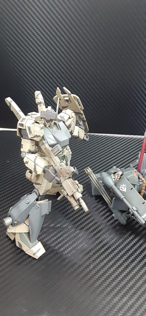 この特殊部隊は、ラプラス事変後に創設された教導隊からあらゆる場面を想定した戦闘訓練を受けたパイロットが選抜されて編成されている、という妄想設定が止まりません。