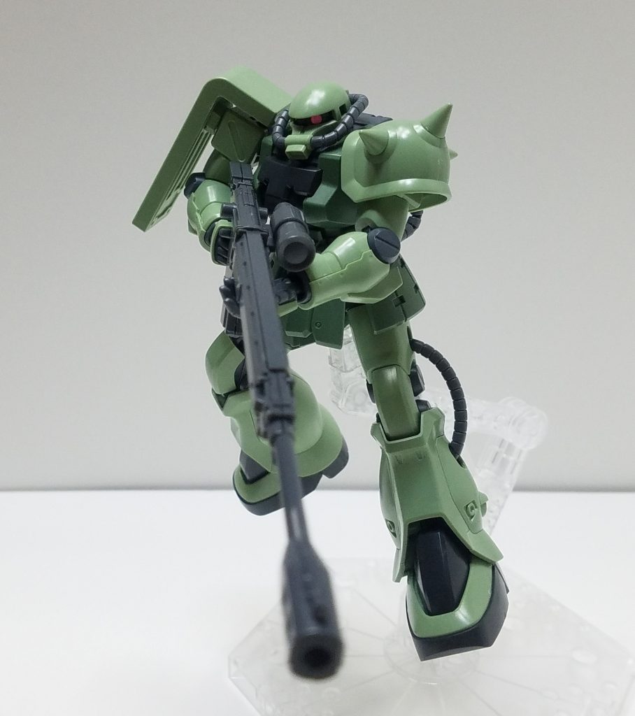 さらにイエサブのパーツパラダイスで購入したオリジンザクの対艦ライフルと。0083のコミックやスピンオフ?「宇宙の蜉蝣2」ではGP02が使用してました。逆輸入したんでしょうね。実はHGUCでは初めて作るザクでした。これはいいものだ…!