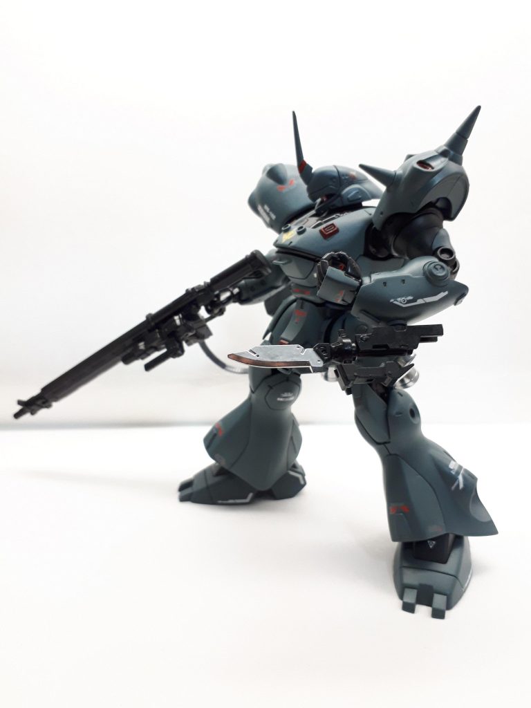 次は腕についたトンファーナイフ。接近戦の際に使用します。僕は腕についてる武器大好きマンなので、今回のケンプファーにも装備させました。