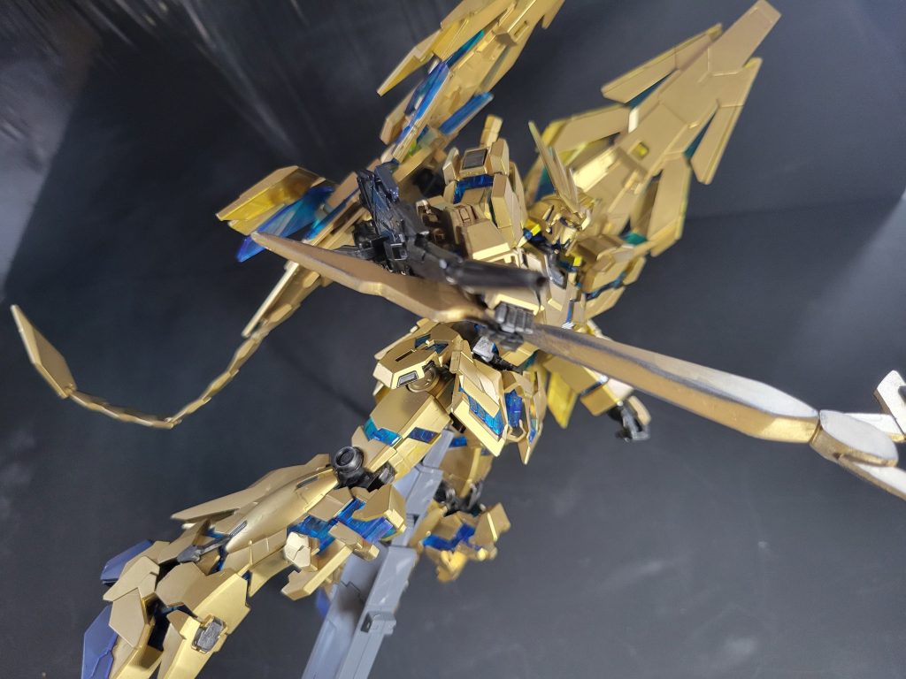 ユニコーンガンダム三号機フェネクス–3枚目/制作者：ねる