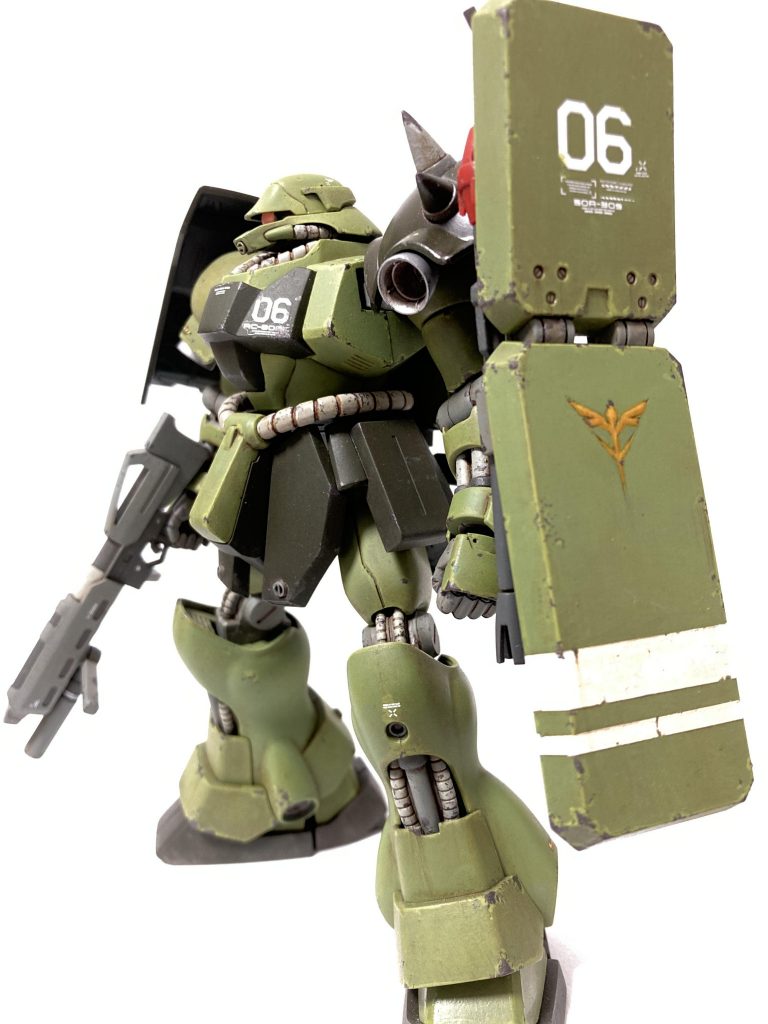 白画用紙に置いて撮ると浮いてるみたいに…