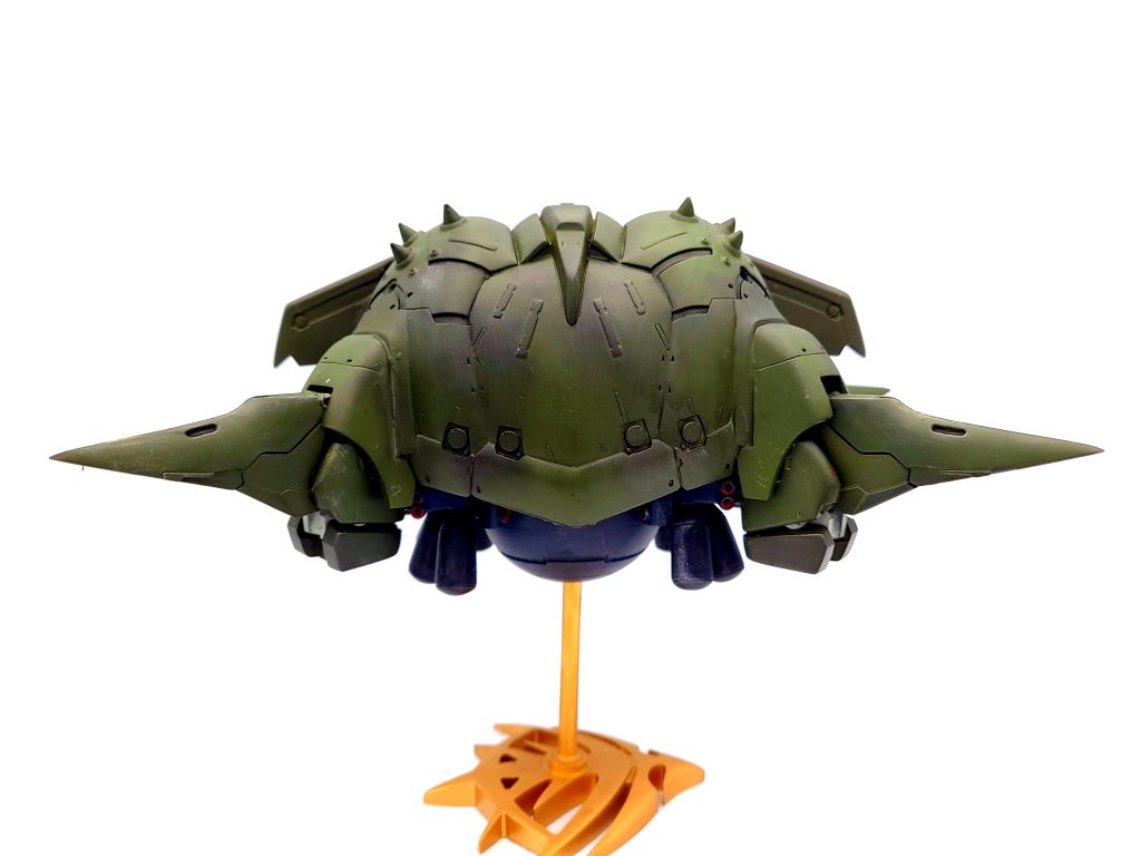 全体的に煤やサビ汚れを意識してウェザリングしました。