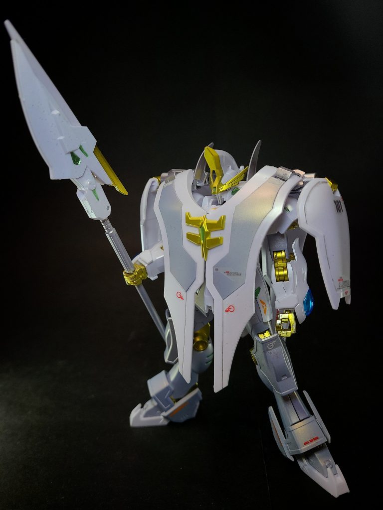 HG ガンダムリヴランスヘヴン–2枚目/制作者：鈴木　克海