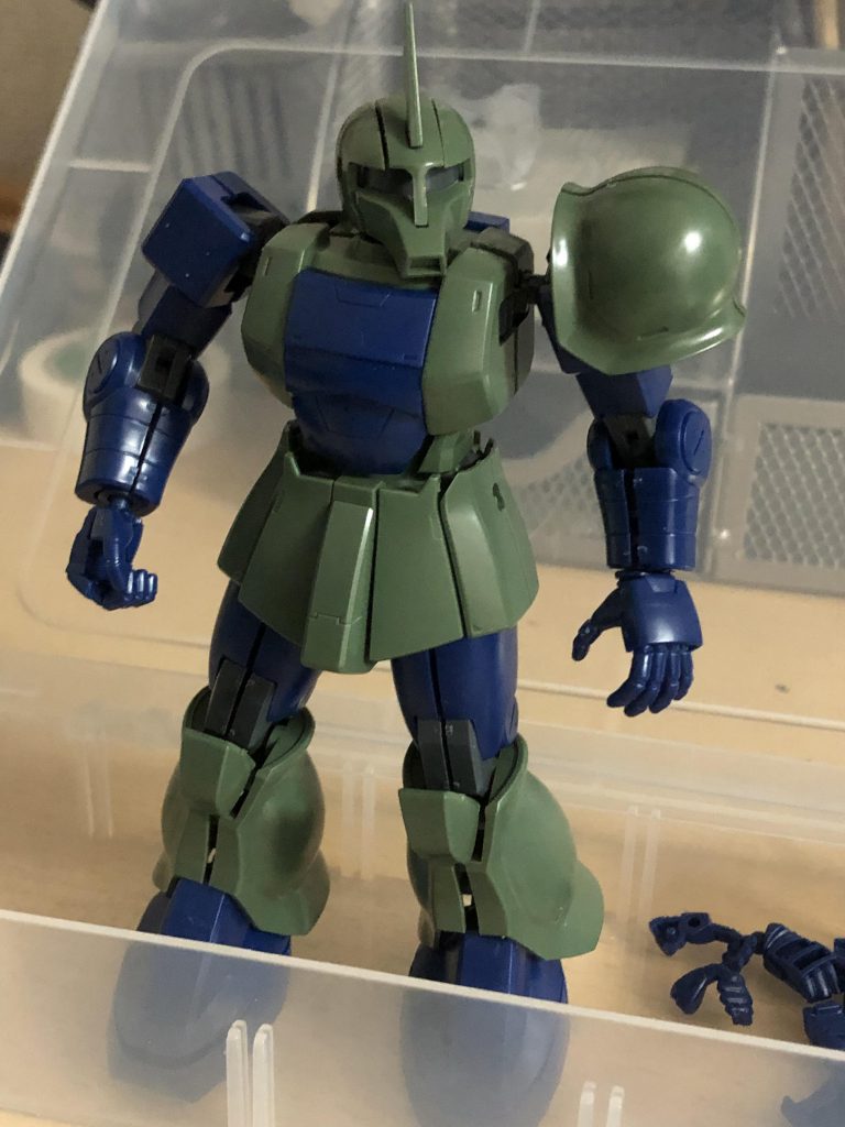 素組み完成、合わせ目チェックと塗装のイメージ作り