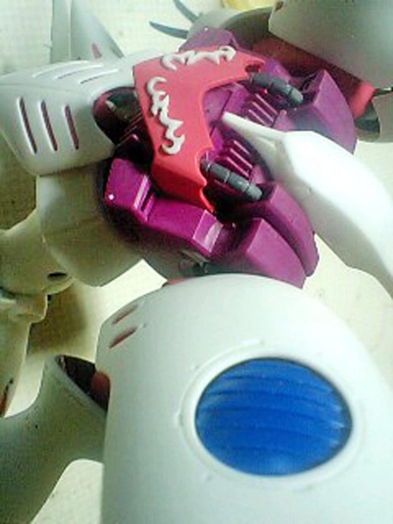 エングレイビングとかスジボリとか色々とやってました。 今じゃ、老眼で細かい作業が厳しいです(ToT)そんなこんなで、最後まで御覧いただき、ありがとうございました🙇 