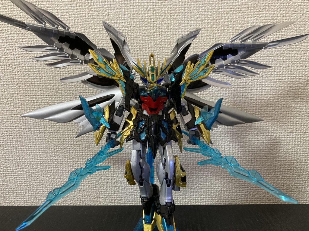 両翼を展開!ボリューム感満点です!!