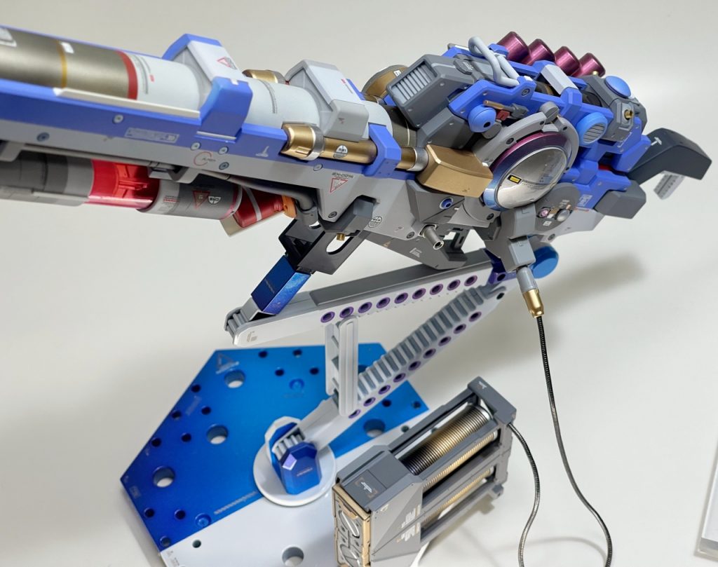 RG HyperMegaBazookaLauncher Hiνgundam–5枚目/制作者：yadasaki