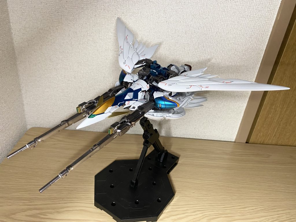 バード形態。ゼロカスの時はなんで変形しないのかなーっと思ってたから結構好き。でも塗装剥げそうなんでもうしないかなwww