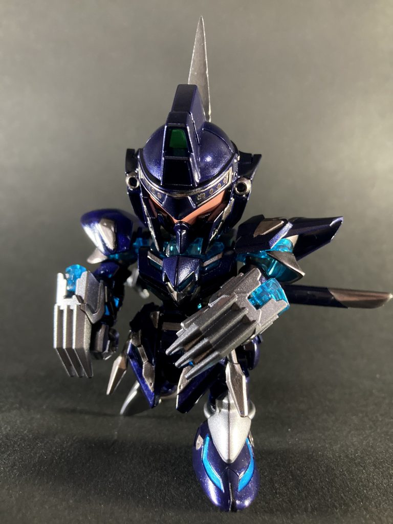 【忍者リゼル】佐助デルタガンダム率いる信長忍軍に所属する忍びの者。頭領である佐助の指揮下で潜入・諜報・破壊工作など隠密活動に従事している。極めてステルス性能が高く人前に現れる事は滅多に無い🥷