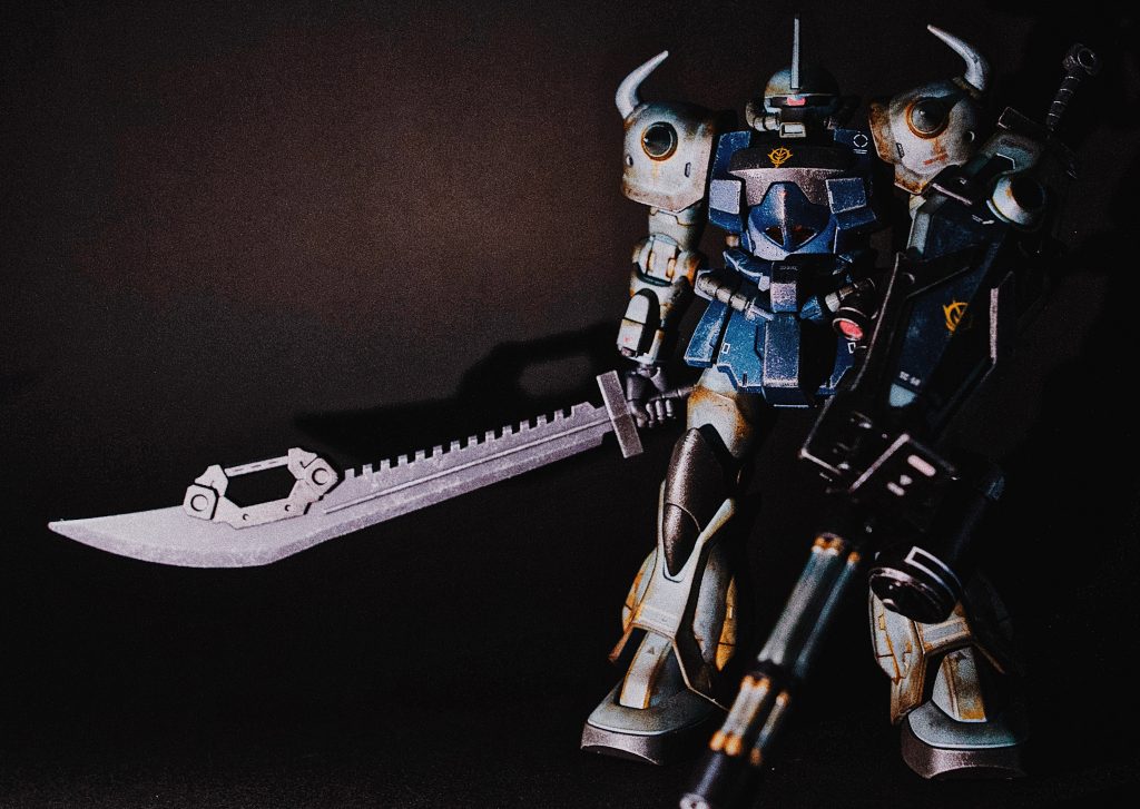 不気味な感じで1枚