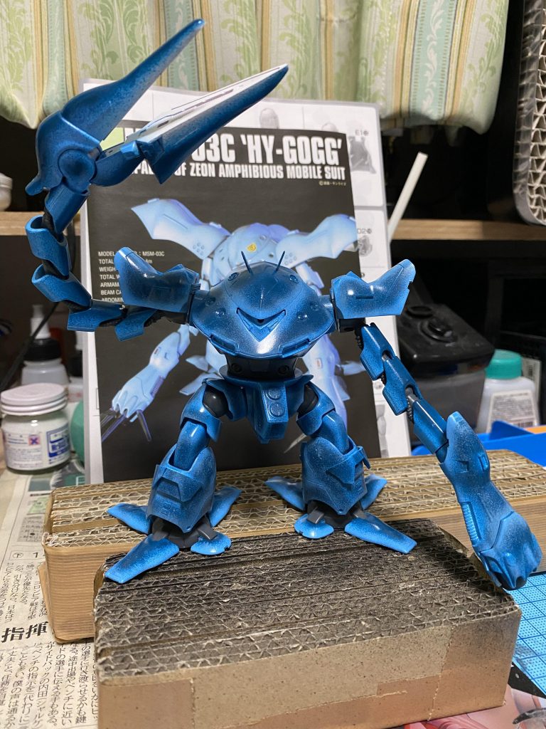 ベース塗装終了!洋上迷彩をしてみたかったのですけど細ぶきがうまくいかんのじゃ!