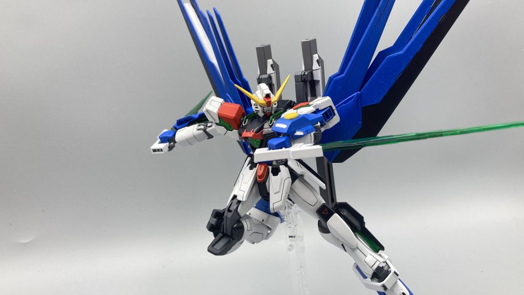 サーベルの逆手持ち