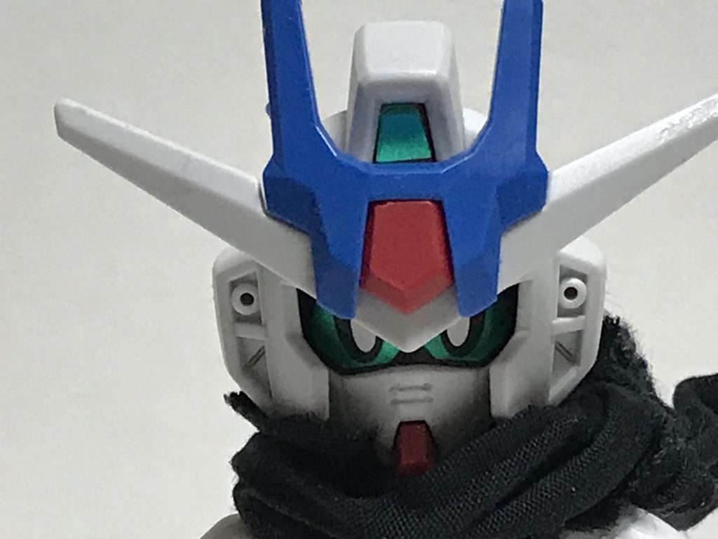 本気を出すときに青いアンテナが出現しアースリィモードになる。アースリィになるだけでとくに何かが変わるわけではない。