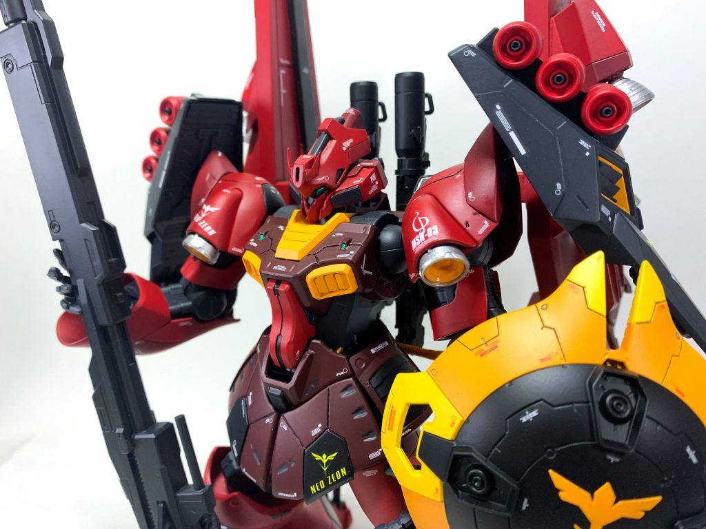 頭部はディジェにプラ板でディジェSE-R風の頭部に改造してあります。