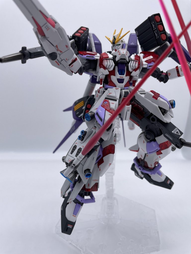 頑張ってフロントスカートの裏に隠し腕を仕込んでみました！ジ・Oが売ってたら楽だったのに😭