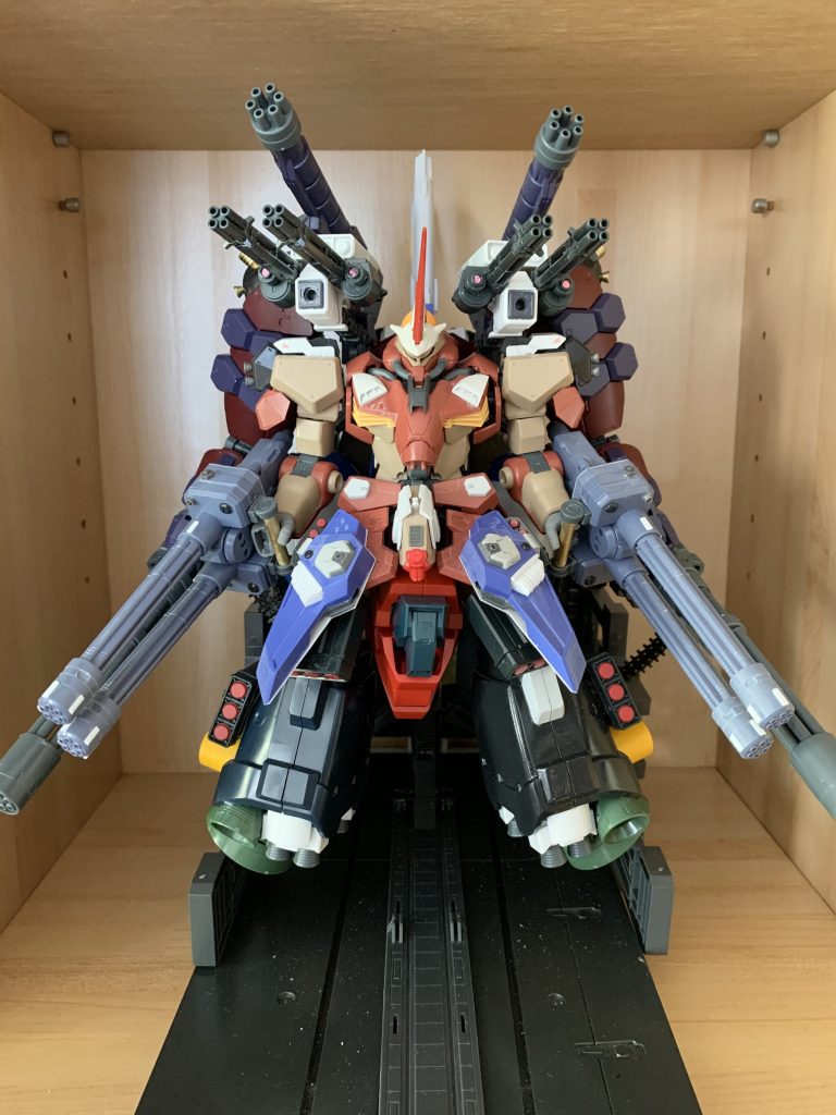 脚なんていらないよ!大分イカれた考えの頃です(笑)マニュピレーターはロボマニを使用してます。