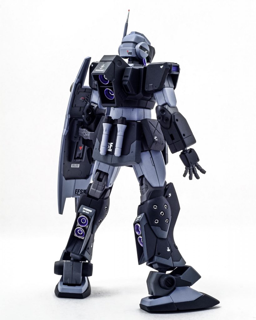 バーニアもシルバー×紫で統一感を出しました。