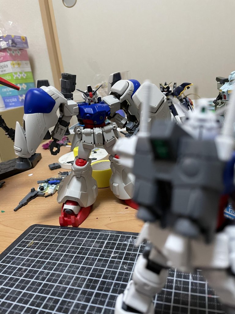 ガトー寄りの構図!アニメとは逆パターンを楽しめるのはガンプラならでは!!ワクワクします(^^)